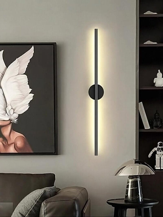 MARIUSKAR Sleek Balanced Wall Lamp.