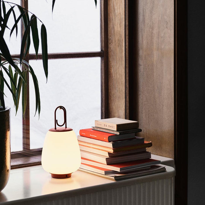 Lucca SC51 Portable Table Lamp - DWHOME