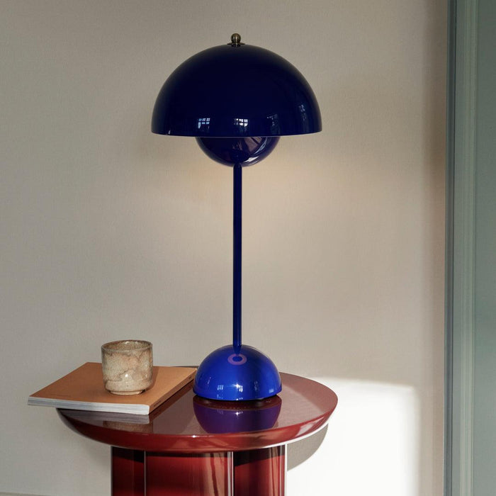 Verner Panton VP3 Flowerpot Table Lamp - DWHOME