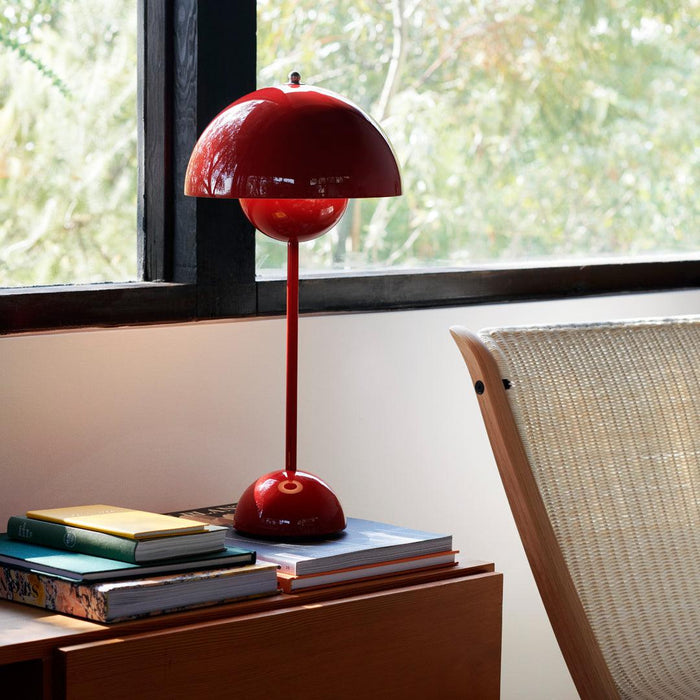 Verner Panton VP3 Flowerpot Table Lamp - DWHOME