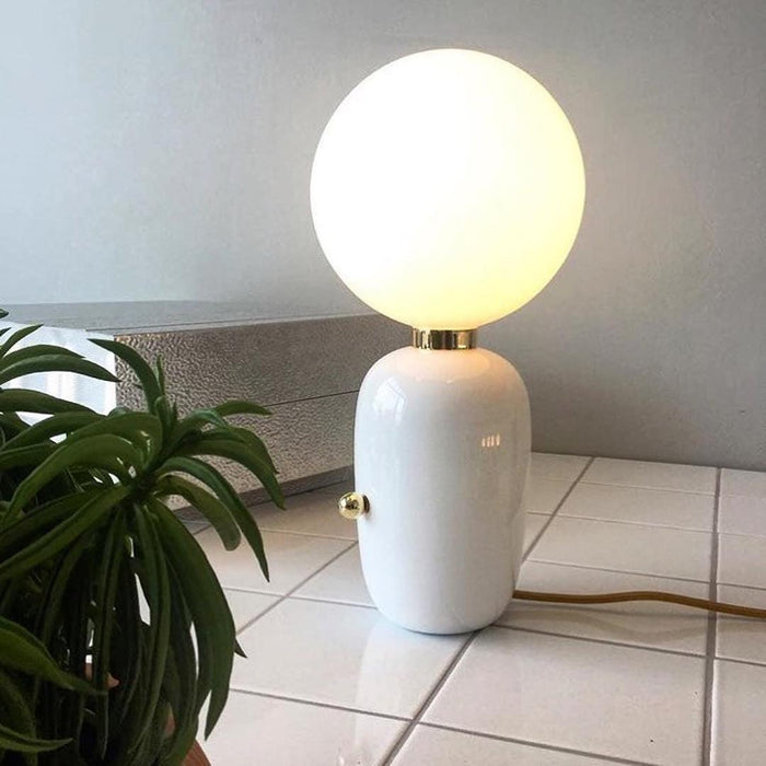 Kade Table Lamp-DWHOME