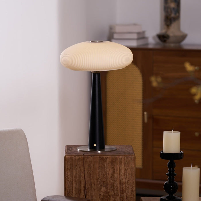 Aeruno Table Lamp-DWHOME