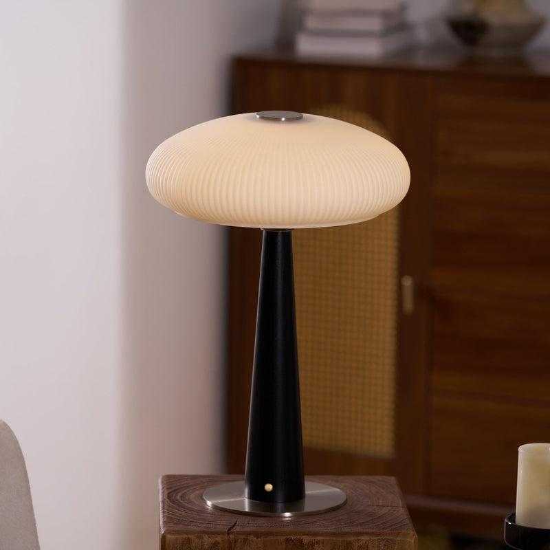 Aeruno Table Lamp-DWHOME