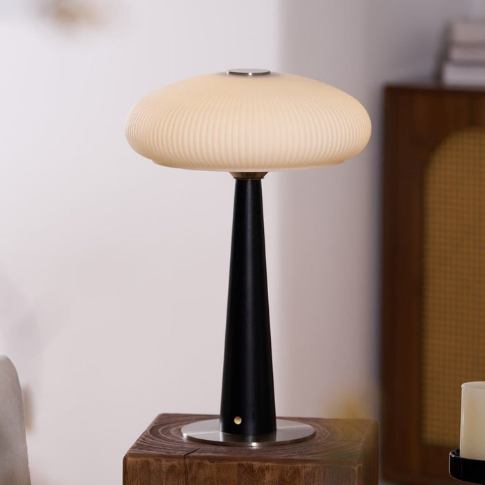 Aeruno Table Lamp-DWHOME