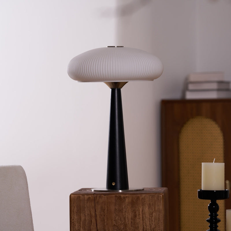 Aeruno Table Lamp-DWHOME