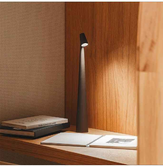 Africa Portable Table Lamp-DWHOME