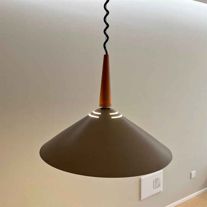 Agnes Retro Pendant Lamp - Vakkerlight