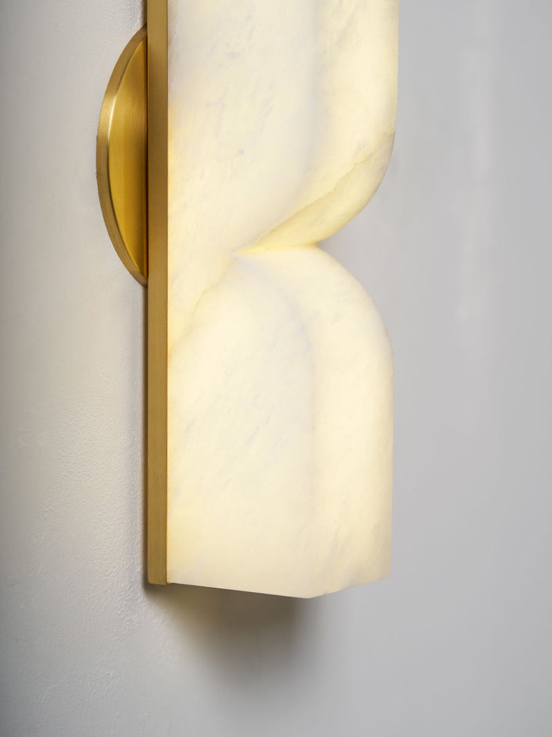 Alabaster Essence Plug-in Wall Sconce-DWHOME