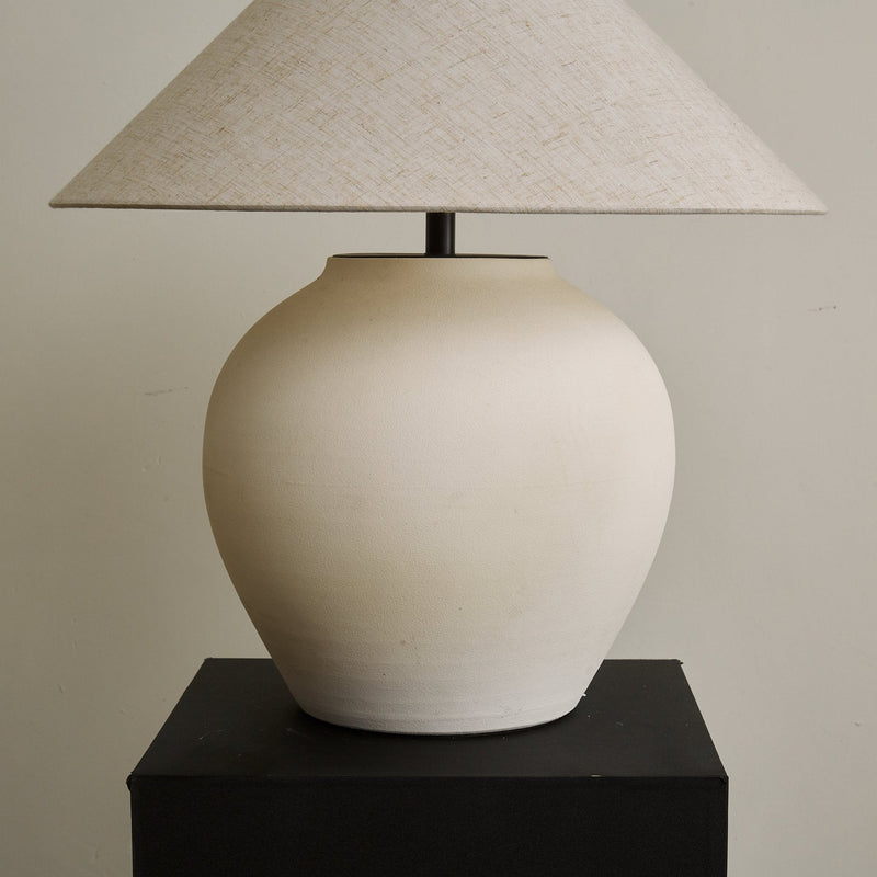 Albarella Table Lamp-DWHOME