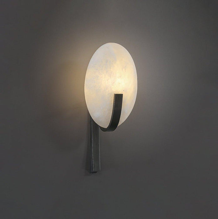 Alice Alabaster Plug-in Wall Lamp - DWHOME