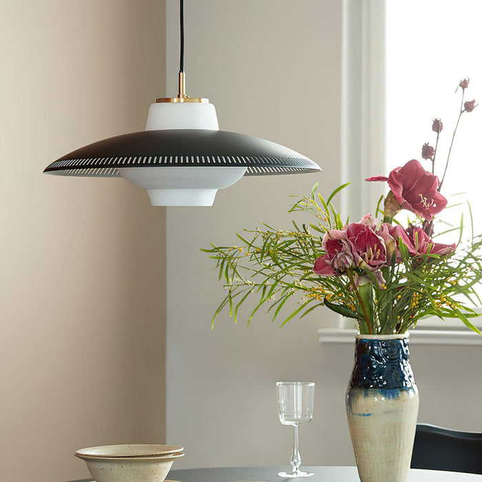 Alien Frisbee Pendant Lamp-DWHOME