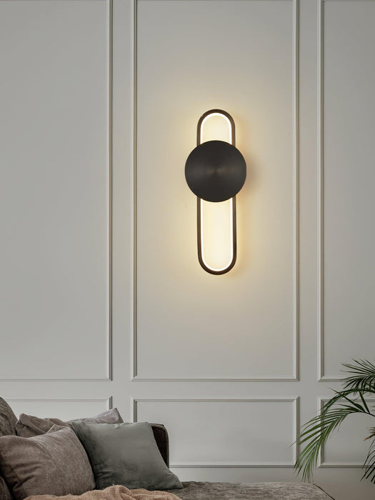 Allen Wall Lamp.