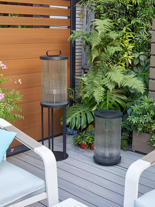 Lantern Garden Outdoor Light-DWHOME