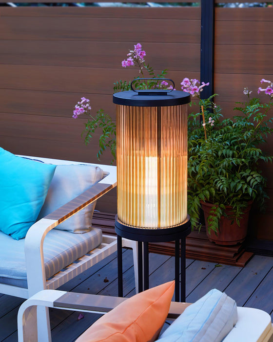Lantern Garden Outdoor Light-DWHOME