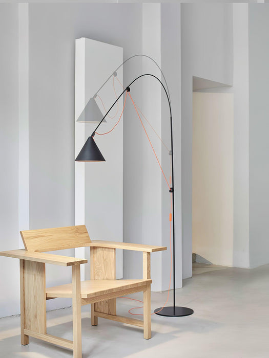 Arc Ayno Floor Lamp - Vakkerlight