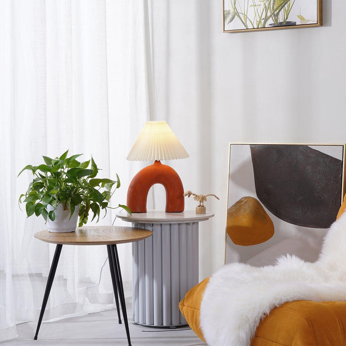 Arched Pleated Table Lamp-DWHOME