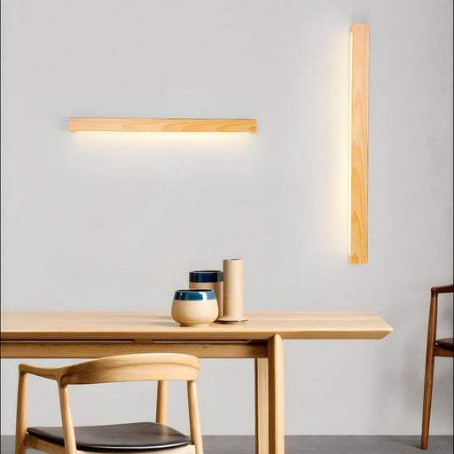 Arlo Linear Wood Wall Light - DWHOME