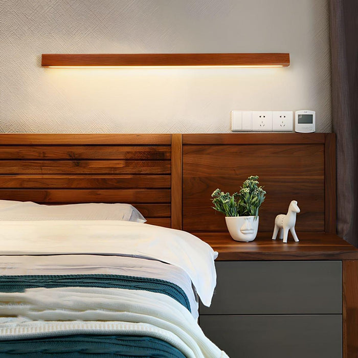 Arlo Linear Wood Wall Light - DWHOME