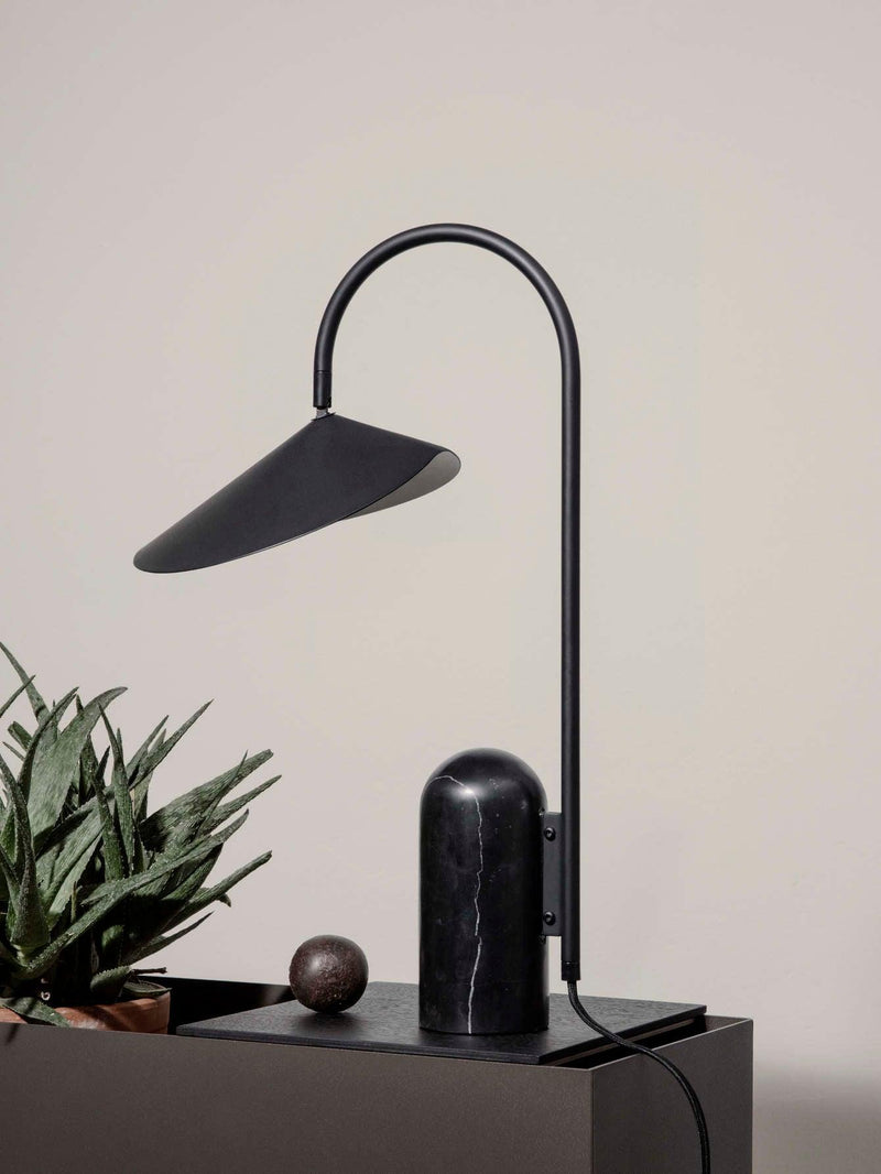 Arum Table Lamp-DWHOME