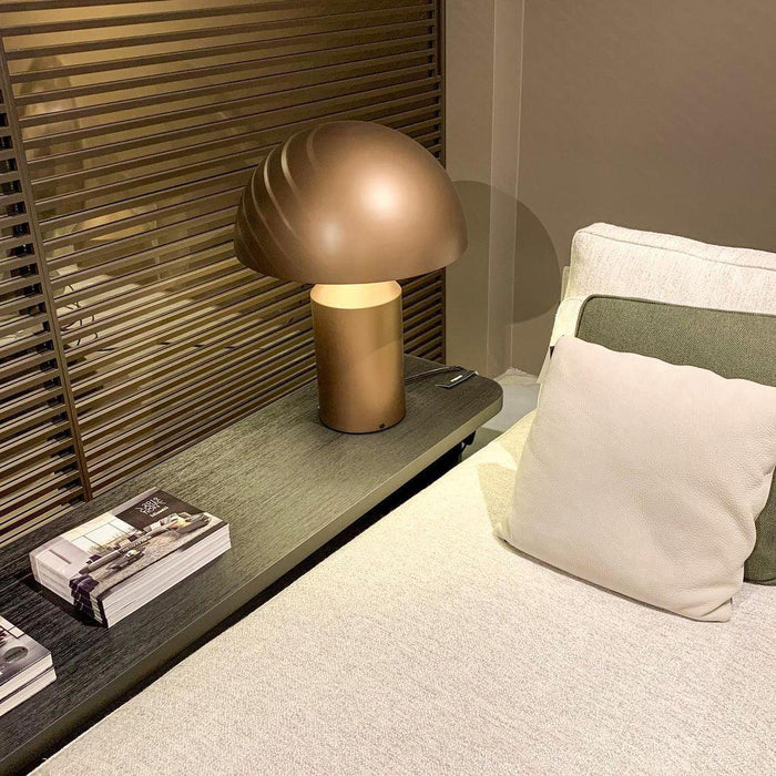 Atollo Metal Table Lamp-DWHOME