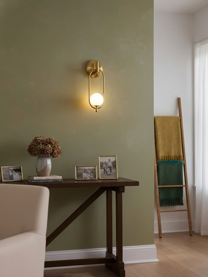 Aurea Brass Wall Light-DWHOME