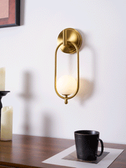 Aurea Brass Wall Light-DWHOME