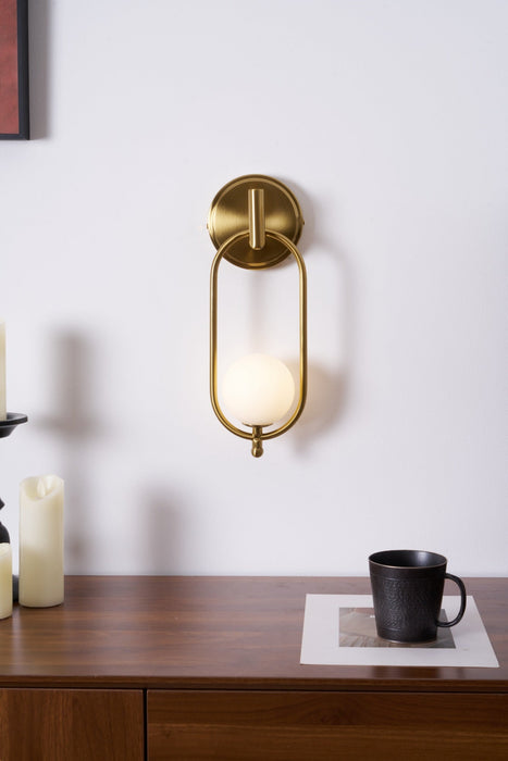 Aurea Brass Wall Light-DWHOME