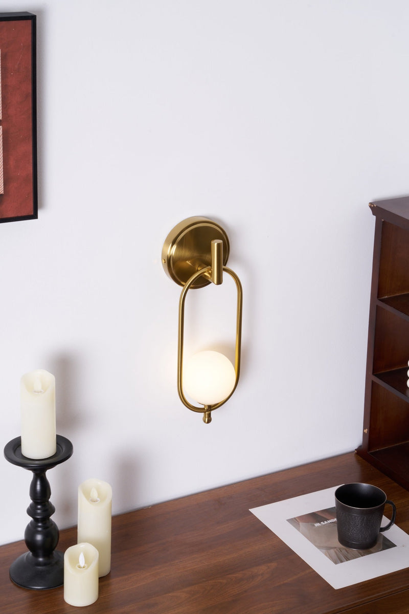 Aurea Brass Wall Light-DWHOME