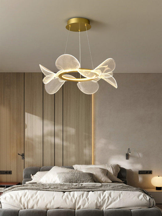 Bain Flying Flowers Chandelier.