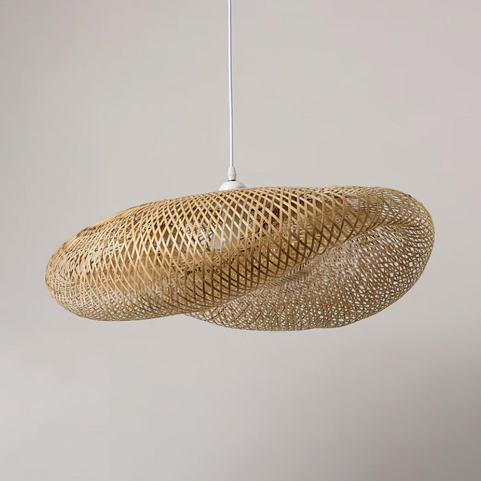 Bamboo Weaving Pendant Lamp.