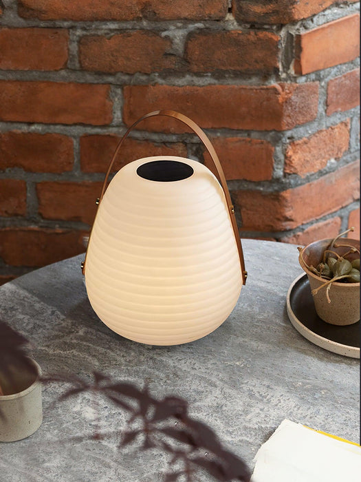 Beehive Lantern Outdoor Lamp - DWHOME