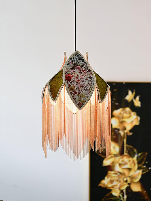 Bette Fringed Pendant Lamp.