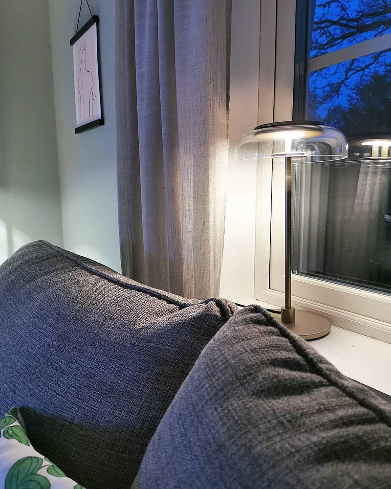 Solara Table Lamp-DWHOME