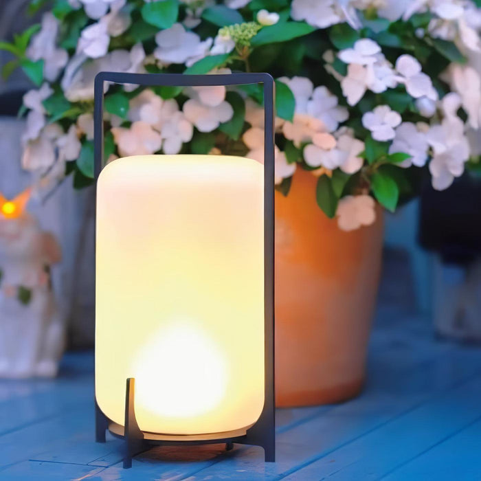 Black Twilight Lantern Table Lamp-DWHOME