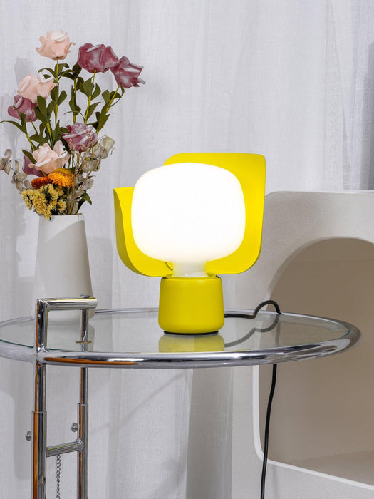 Petals Glass Table Lamp - DWHOME