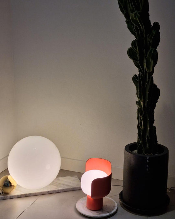 Petals Glass Table Lamp - DWHOME