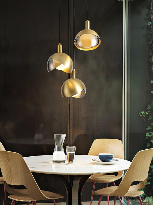 Blonche Pendant Lamp.