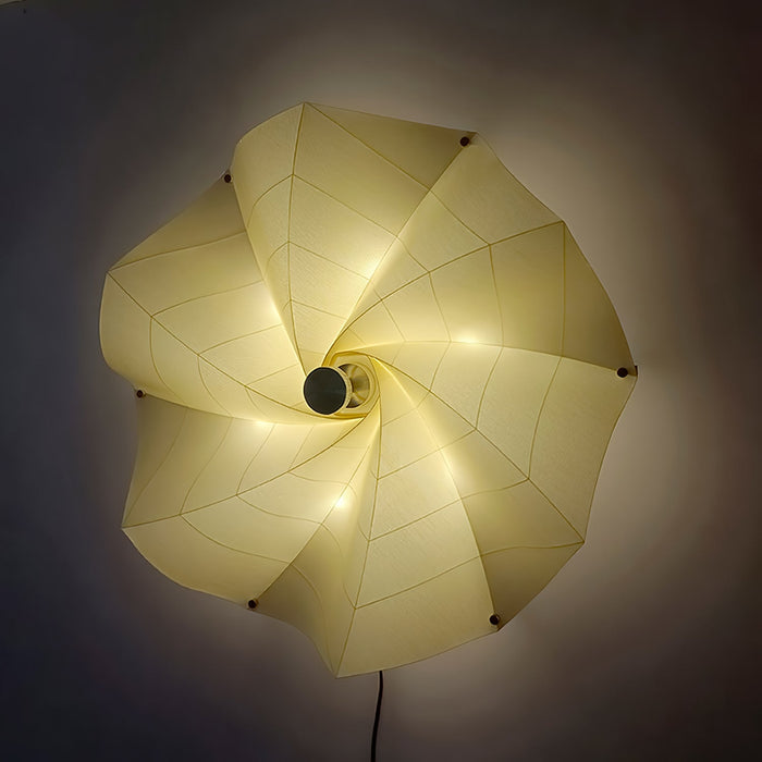 Bloom Petals Wall Lamp - Vakkerlight