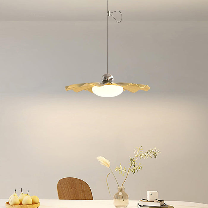 Blooming Flower Pendant Light.