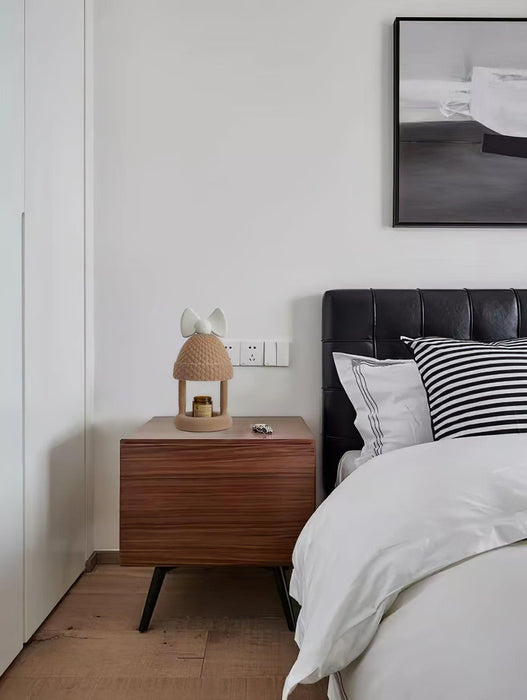 Bow Tie Hat Table Lamp-DWHOME