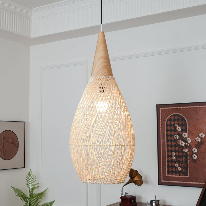 Braided Rattan Pendant Lamp.