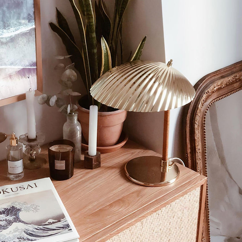 Brass Shell Table Lamp-DWHOME
