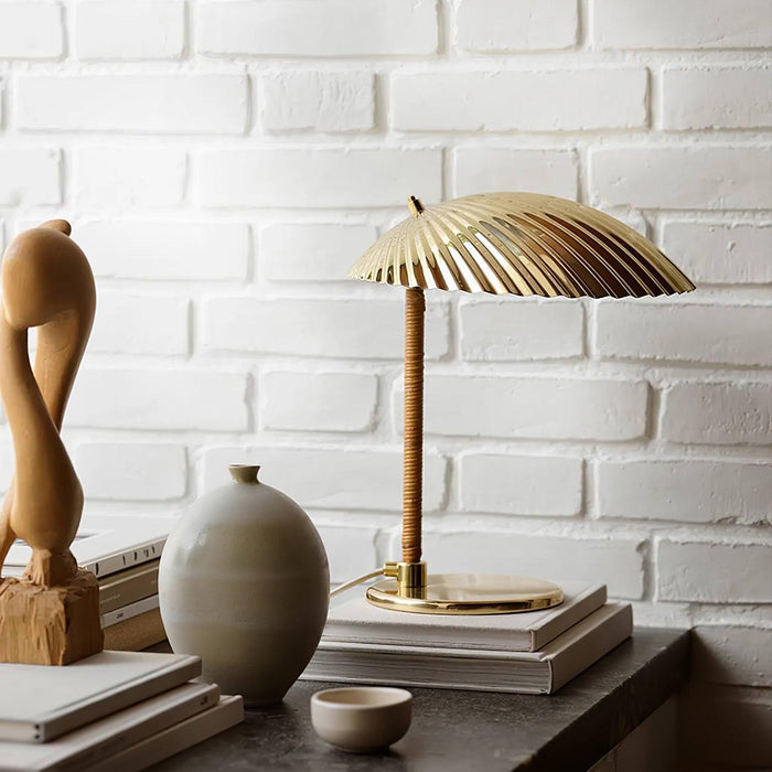 Brass Shell Table Lamp-DWHOME