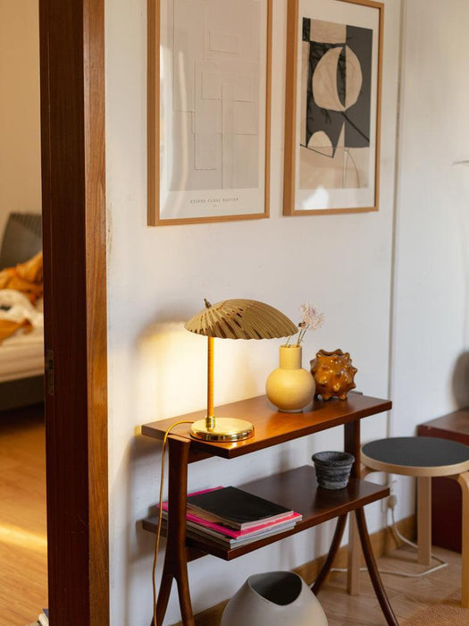 Brass Shell Table Lamp-DWHOME
