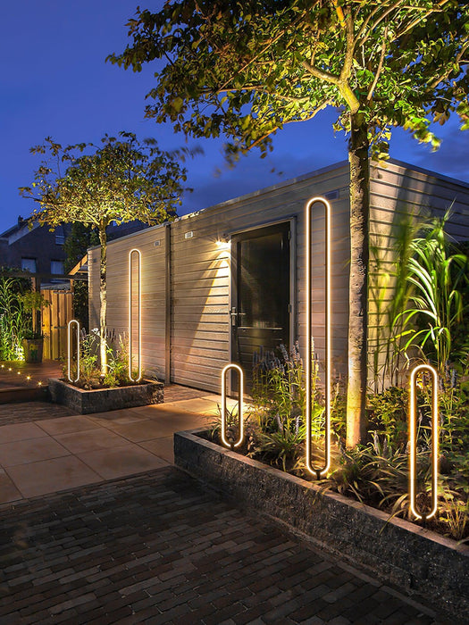 Camden Garden Outdoor Light-DWHOME