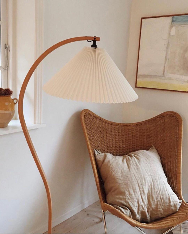 Caprani Floor Lamp-DWHOME