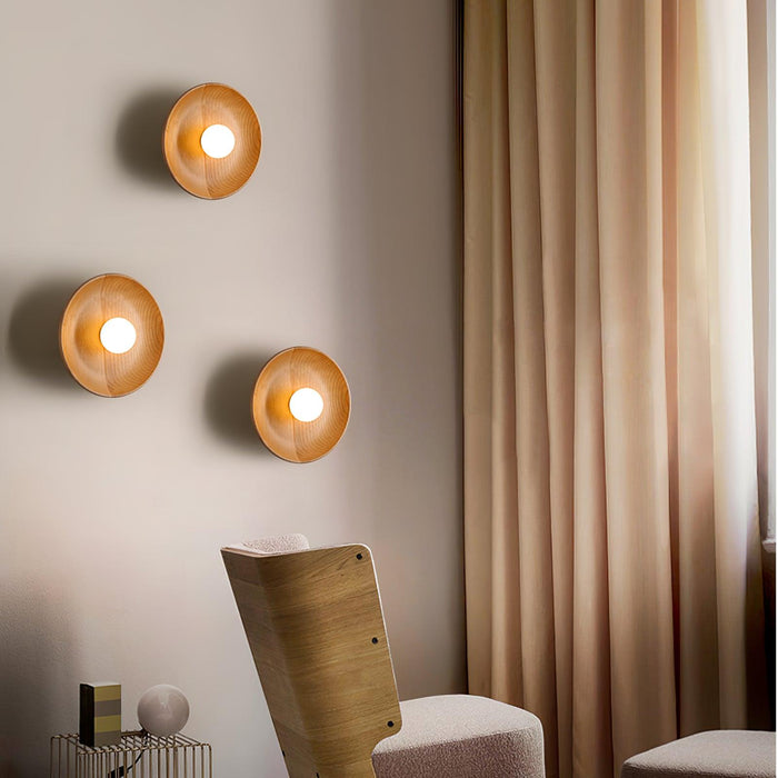 Centric Wall Lamp.