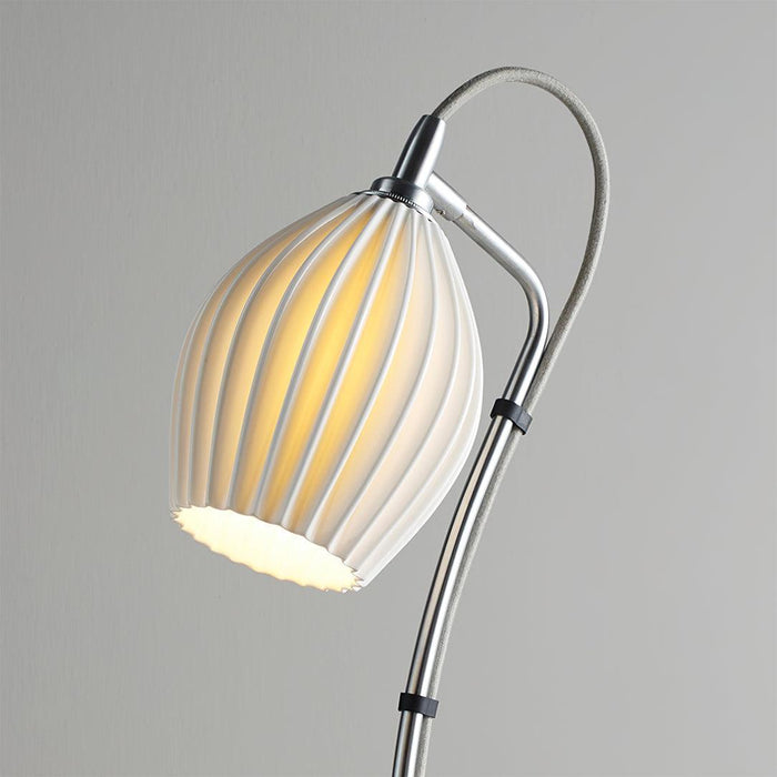 Ceramic Ribbed Table Lamp-DWHOME