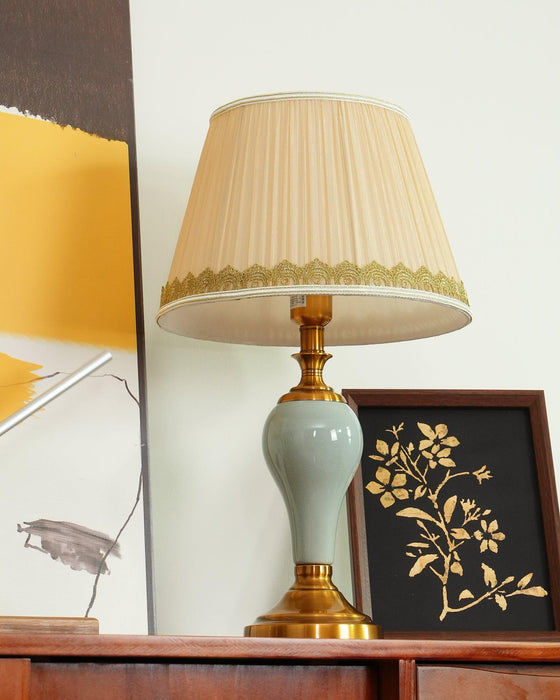 Chaslyn Desk Lamp-DWHOME
