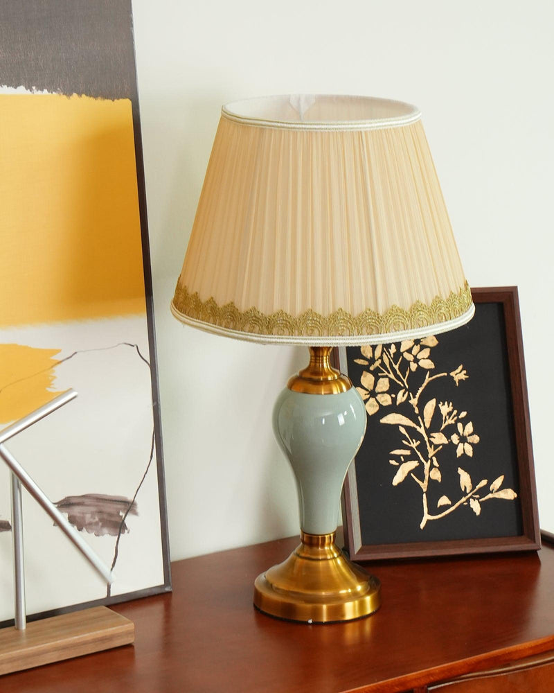 Chaslyn Desk Lamp-DWHOME